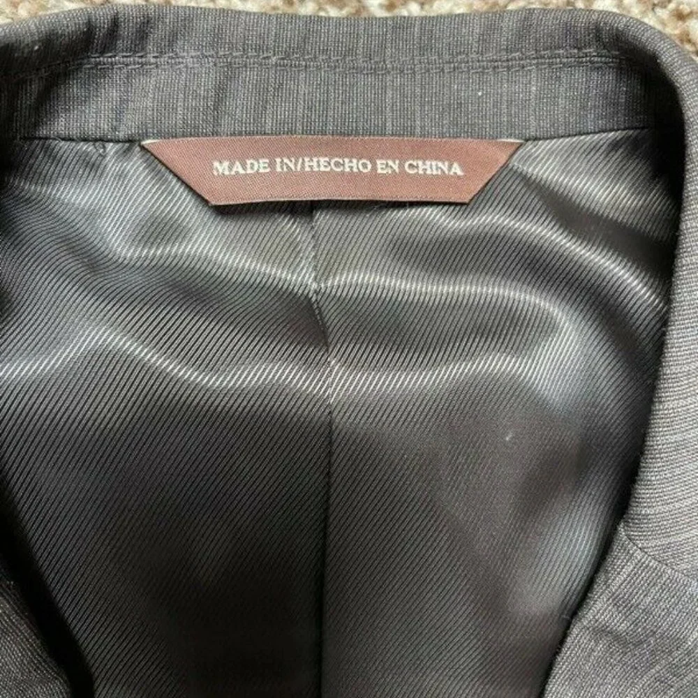 Perry Ellis Mens Two Button Blazer Dark Chocolate Pinstripe Classic Fit 40 R New